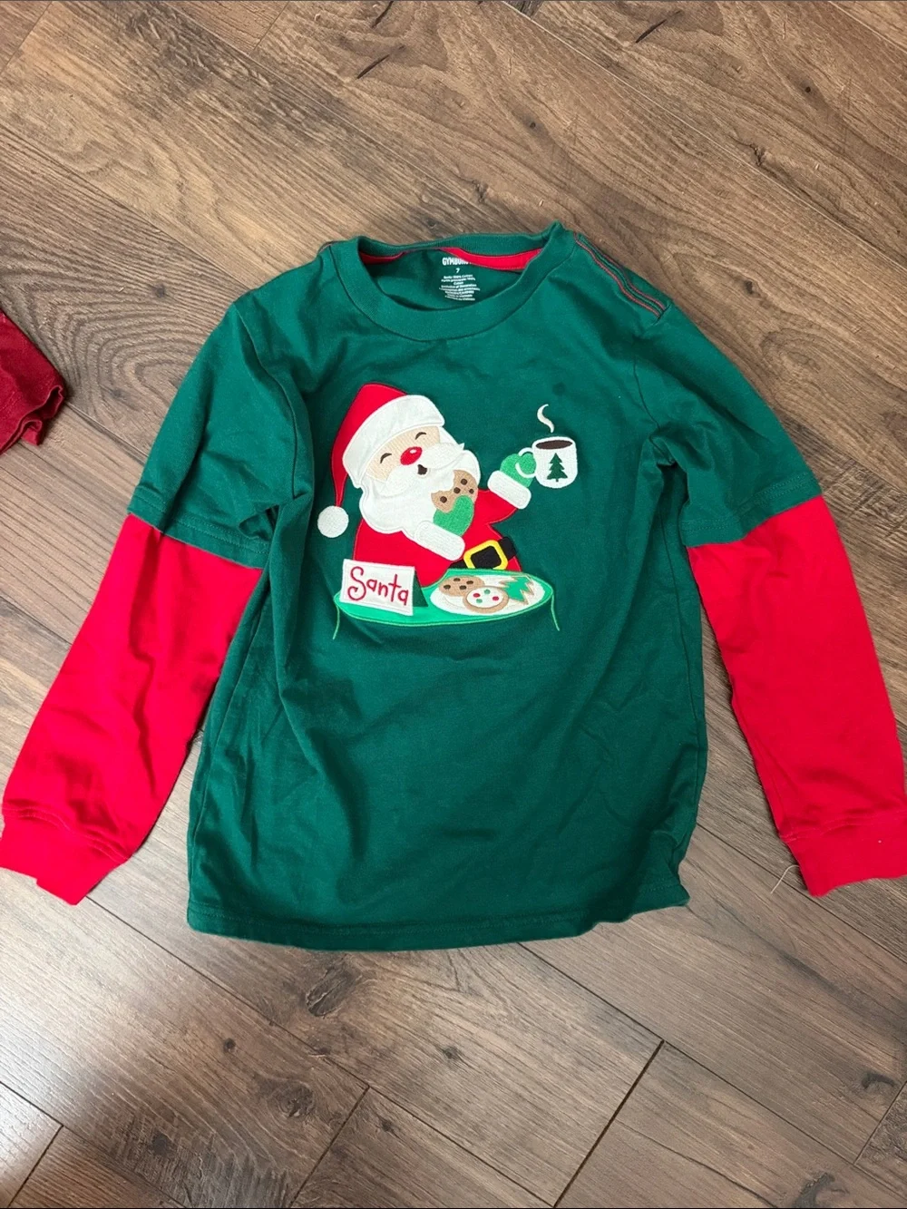 Boys Gymboree Christmas shirts (7)